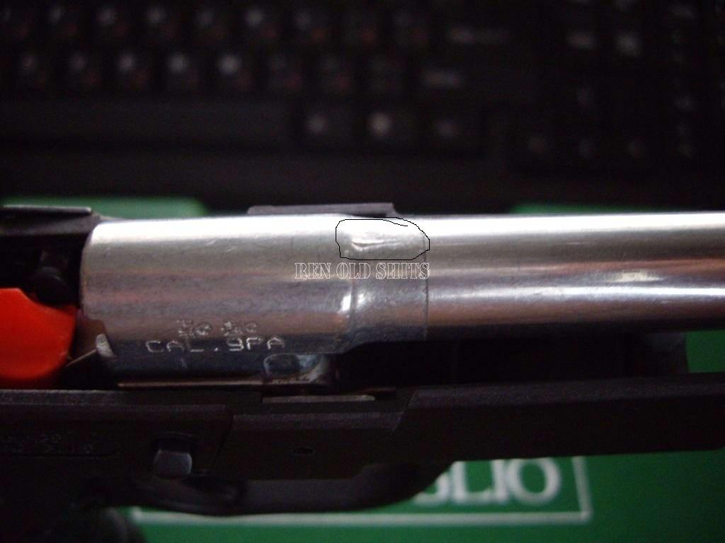 Zona incercuita e fisurata la mine